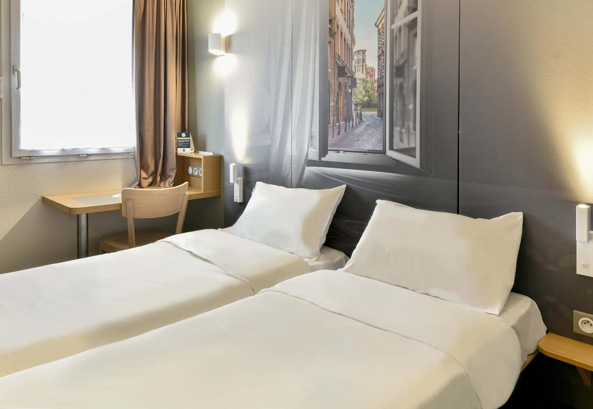 B&B Hotel Toulouse Cite De L'Espace Mouchotte Exteriör bild