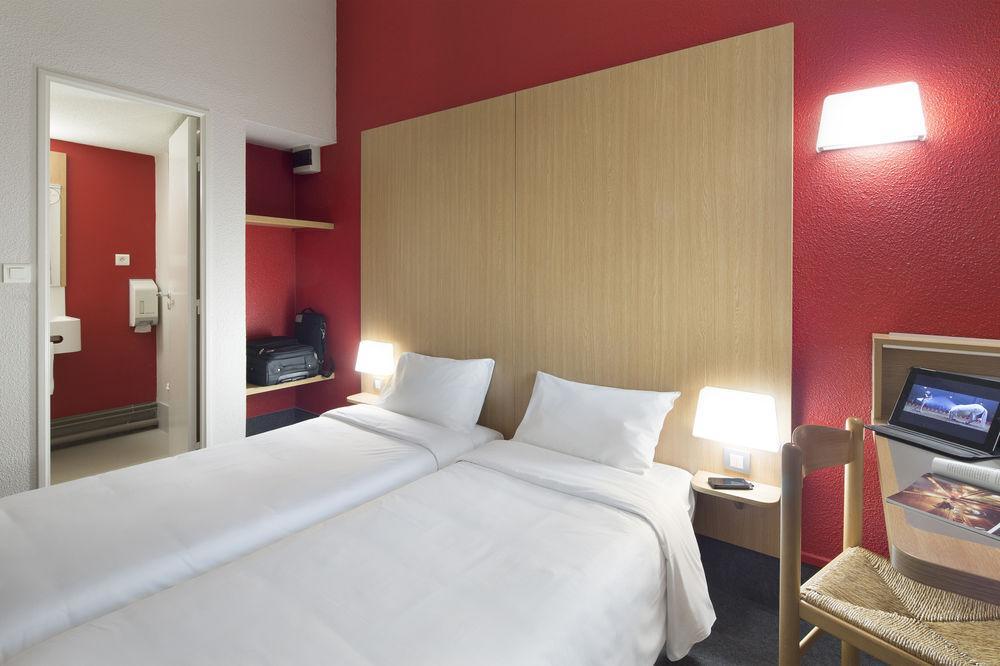 B&B Hotel Toulouse Cite De L'Espace Mouchotte Exteriör bild