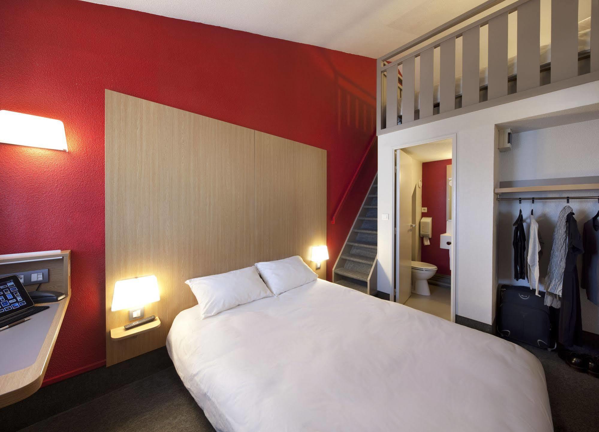 B&B Hotel Toulouse Cite De L'Espace Mouchotte Exteriör bild
